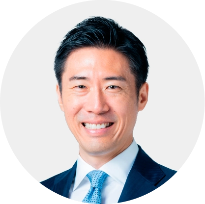 塩崎 彰久氏（しおざき・あきひさ）
