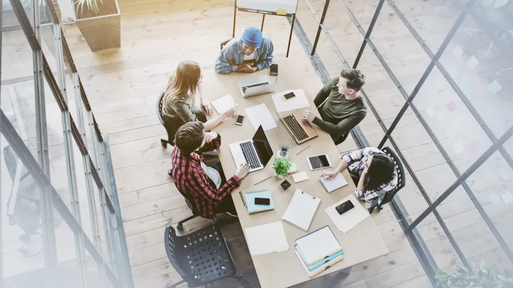 起業直後でも顧問弁護士は必要? ベンチャー・スタートアップに強い弁護士の見つけ方