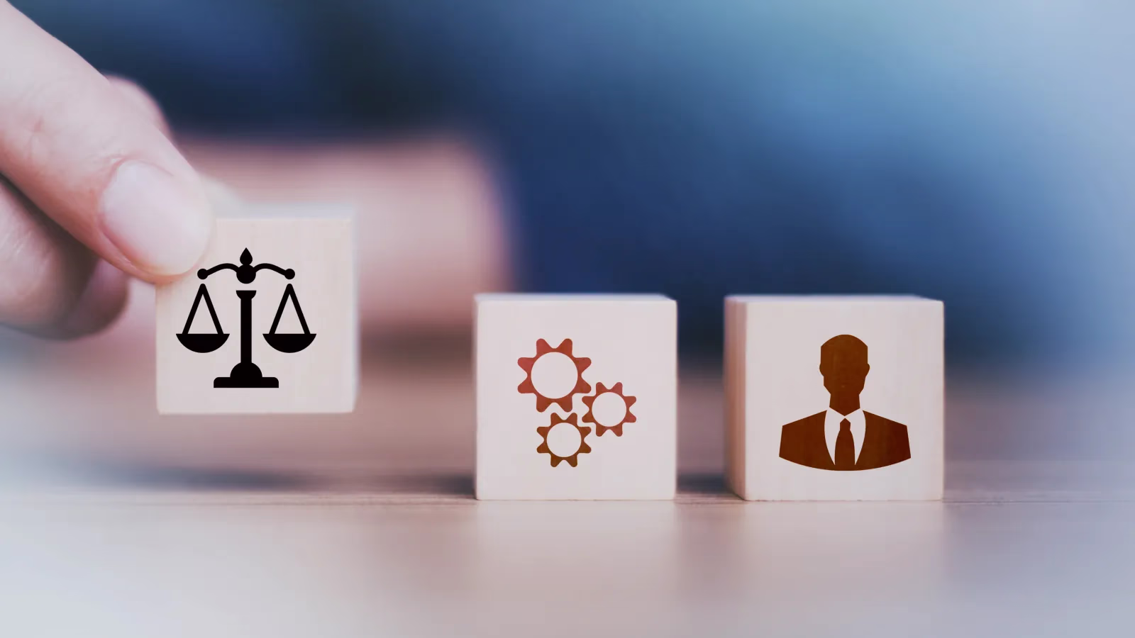 法務DXとは?法務にもたらすメリットや実現のためのステップを紹介