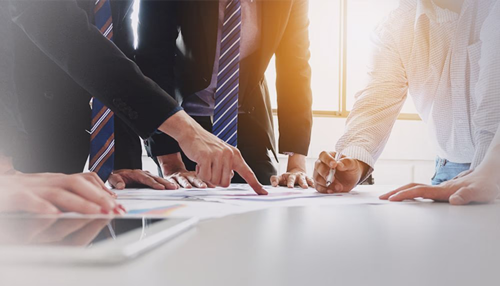 なぜ組織体制の強化が必要なのか?強化を図る際の4つのポイント