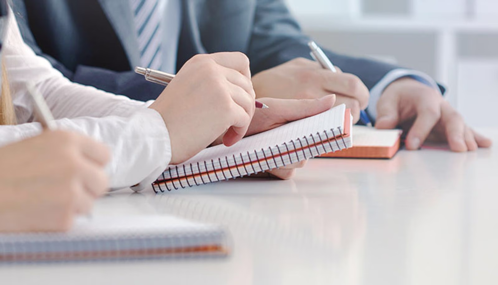 企業の法務担当者が法務相談を受け付ける際の注意点・スムーズに対応するポイントを解説