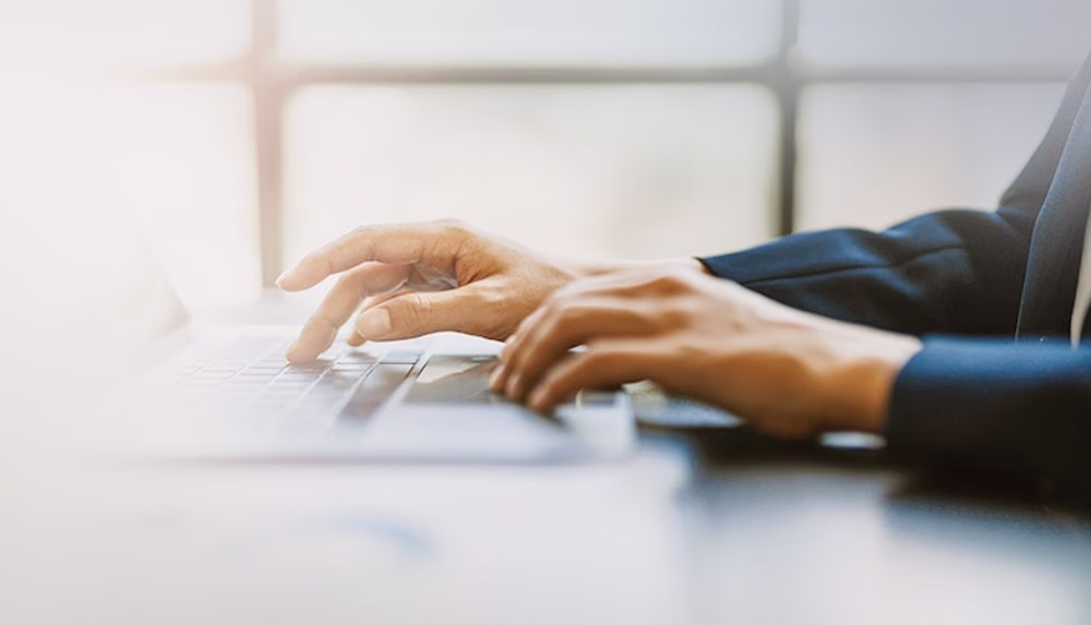 内部統制とは?定義や基本的要素、体制構築の進め方について解説